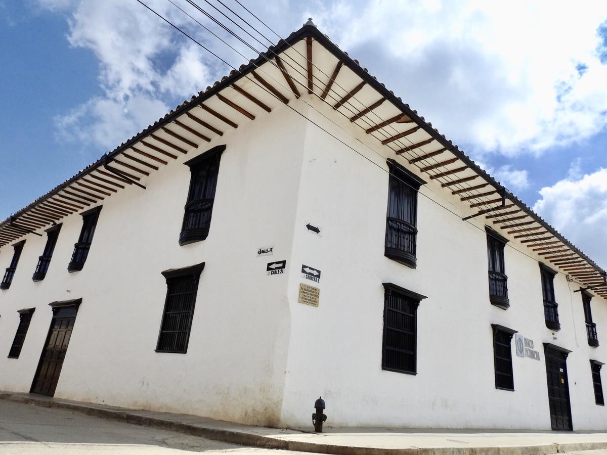 Hotel Casa Palosanto サパトカ エクステリア 写真